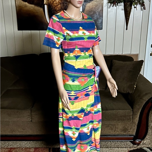 Affinity by Margo’s • Vintage • USA • Medium • Multi-Colors • Aztec • Dress - Picture 13 of 16